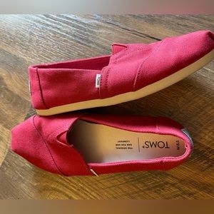 TOMS soft shoes